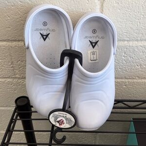 Anywear Women's White Clogs-Nursing Shoes